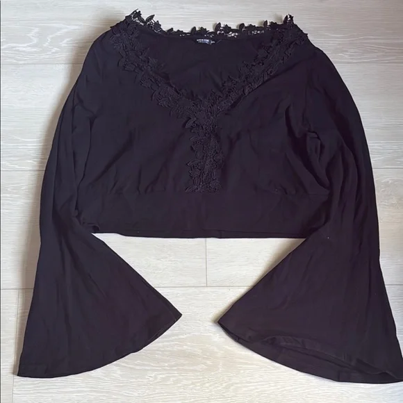 3/$10 Black Floral Crochet Detail Bell Sleeve Blouse - Picture 2 of 7